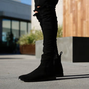 THE CLASSIC BLACK CHELSEA BOOTS - Modern Icon